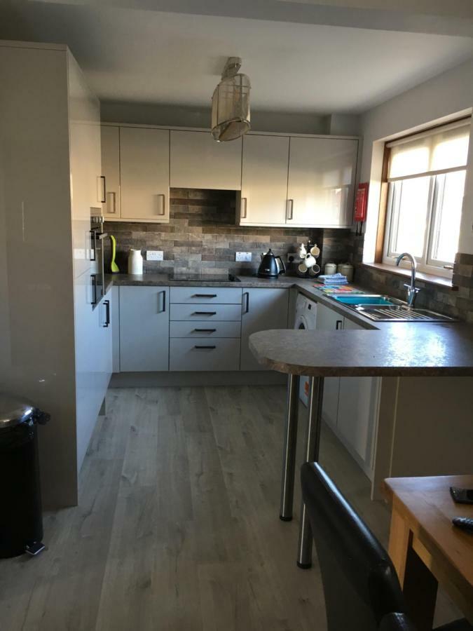 Christiesholidayhomes Авимор Екстериор снимка